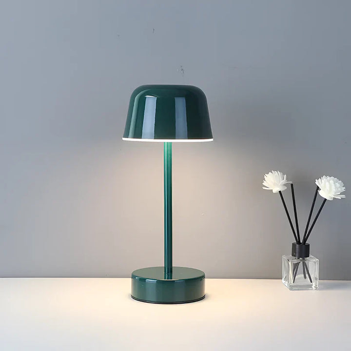 RetroLED - Cordless LED table lamp in retro design