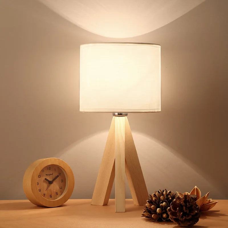 WoodEssence | Modern wooden table lamp