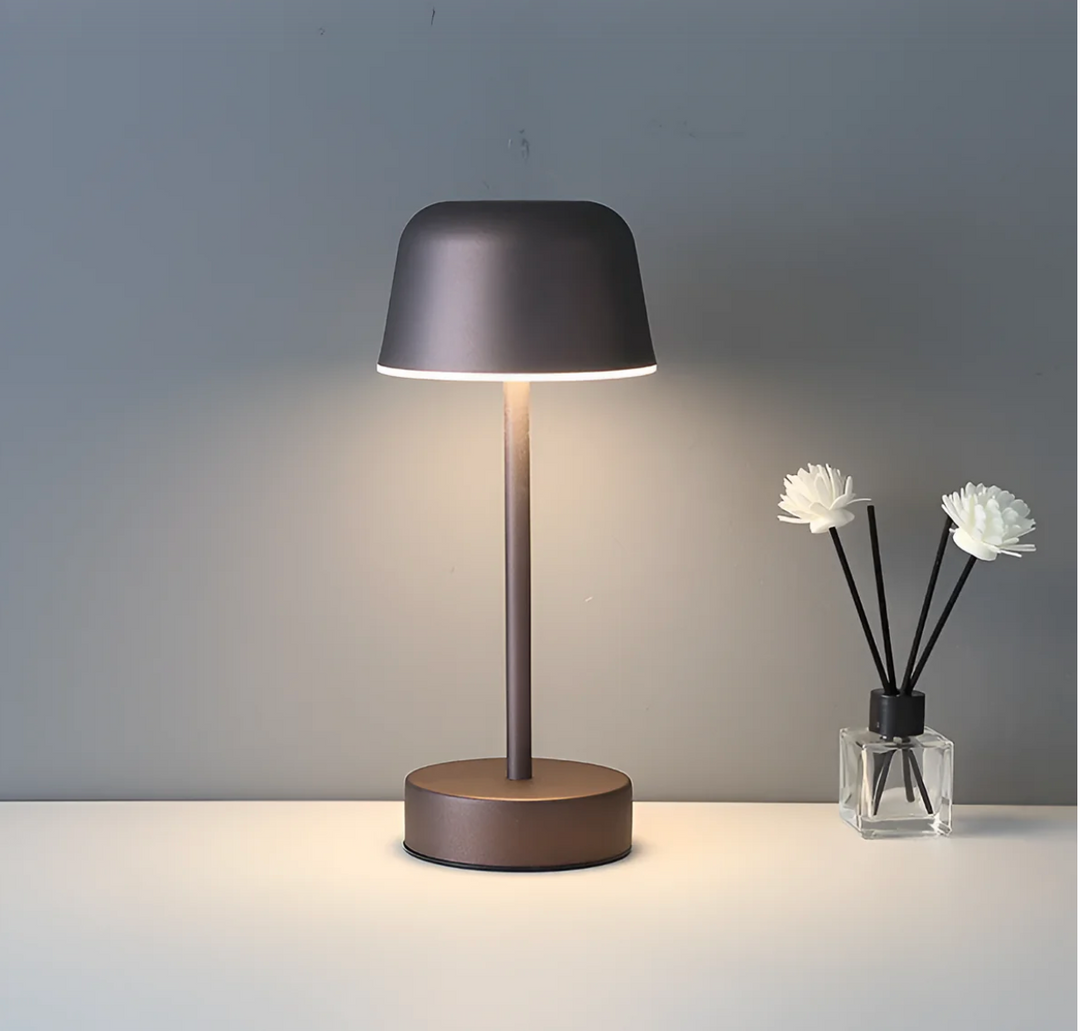 RetroLED - Cordless LED table lamp in retro design